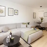 Apartmán Komarnicka Retreat Bratislava